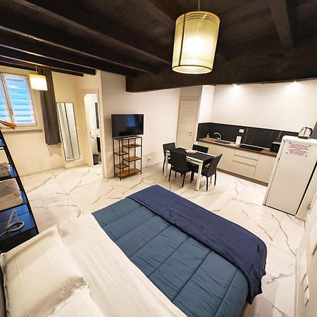 Le Torri Loft Apartment Фоссано Екстер'єр фото