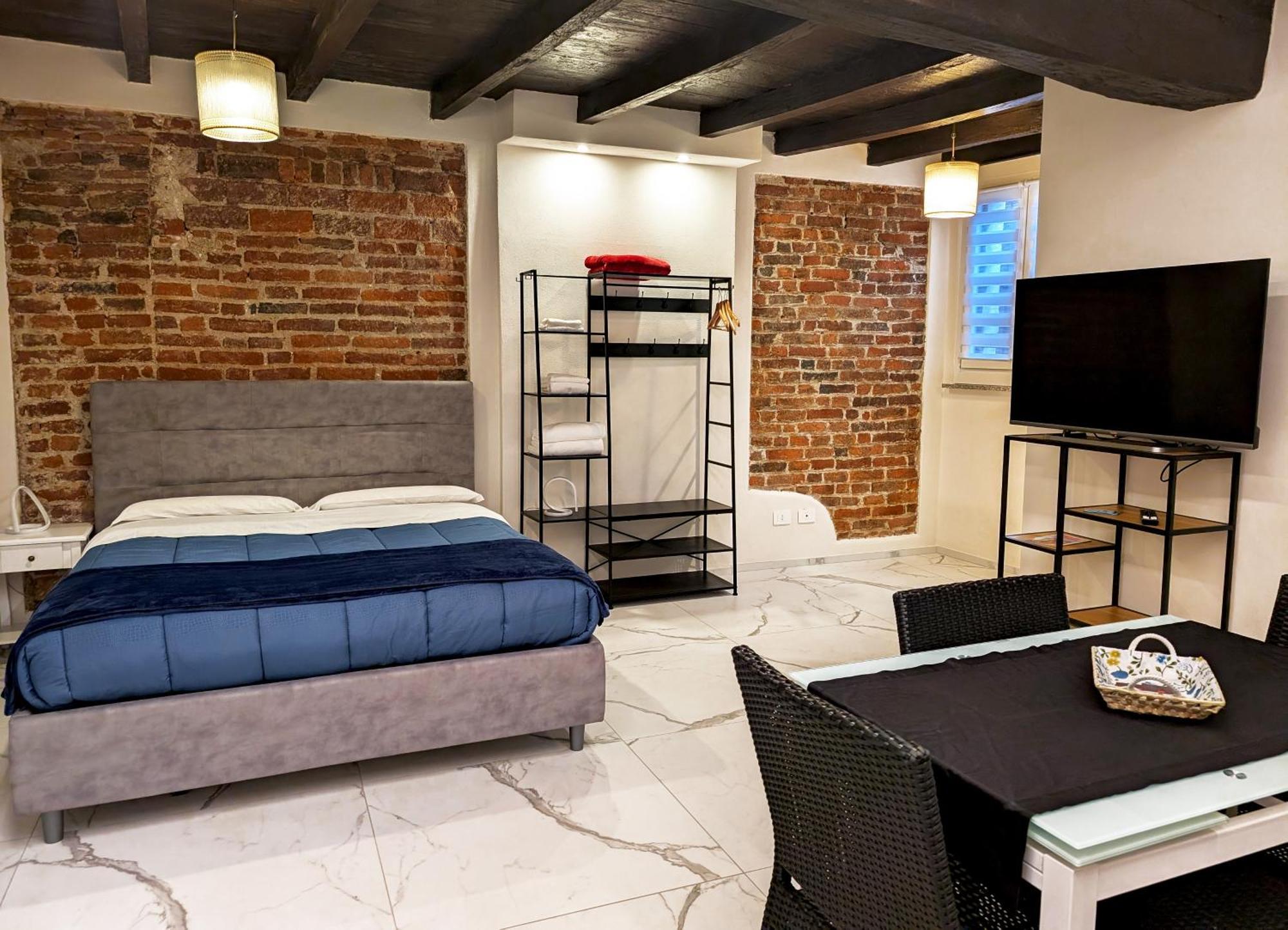 Le Torri Loft Apartment Фоссано Екстер'єр фото